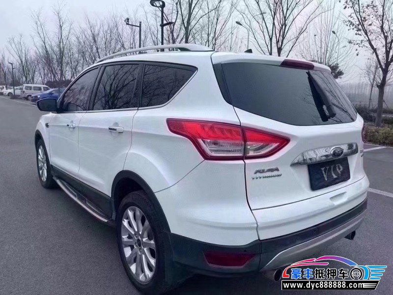 15年福特翼虎轿车抵押车出售