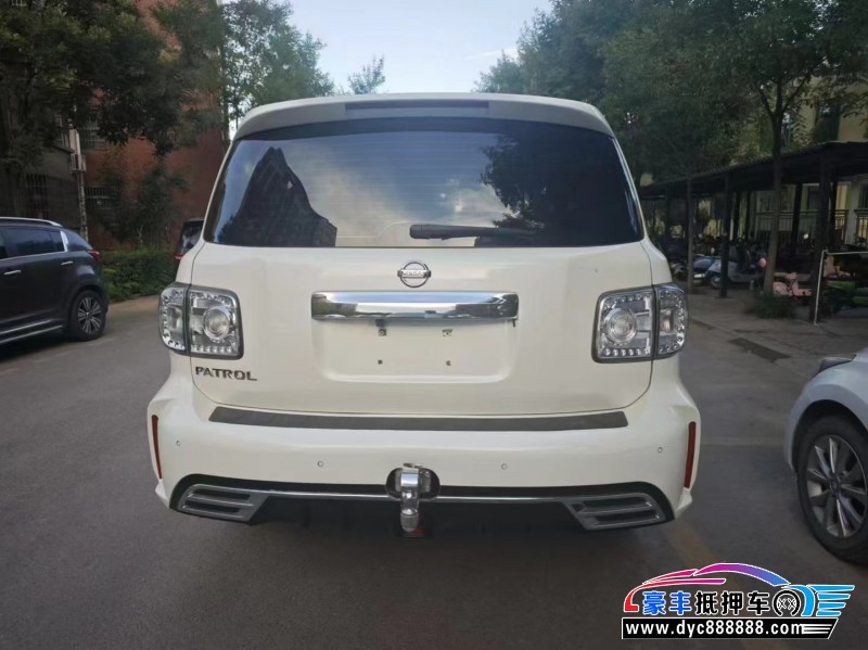 20年日产途乐轿车抵押车出售