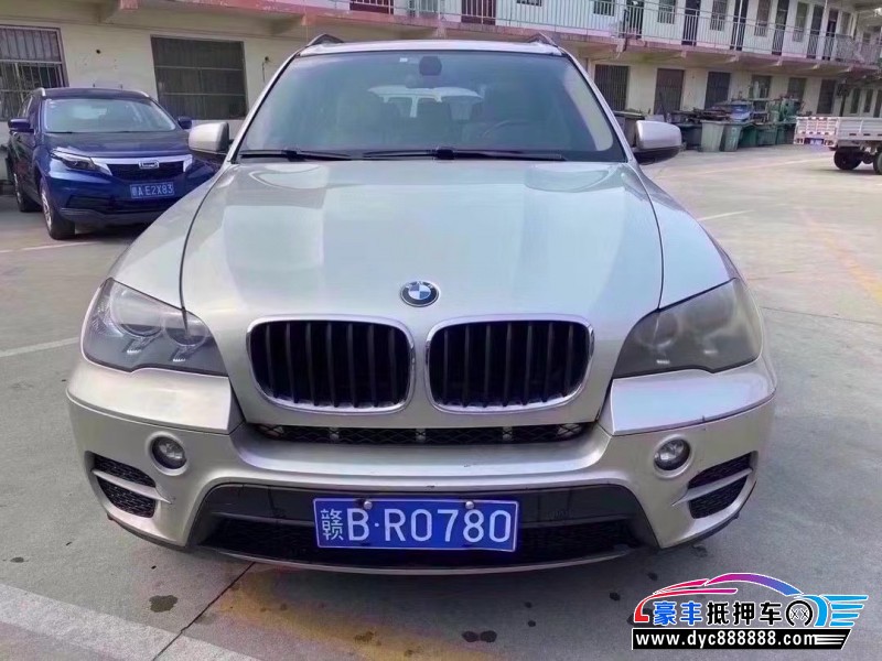13年宝马X5轿车抵押车出售