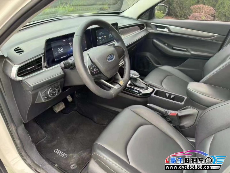 22年福特福睿斯轿车抵押车出售