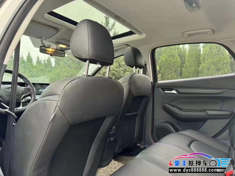 22年福特福睿斯轿车抵押车出售