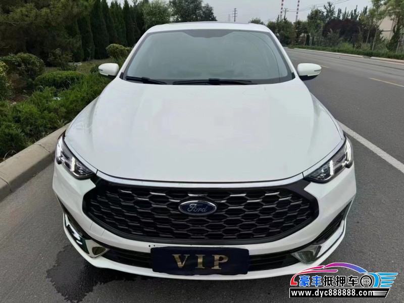 22年福特福睿斯轿车抵押车出售