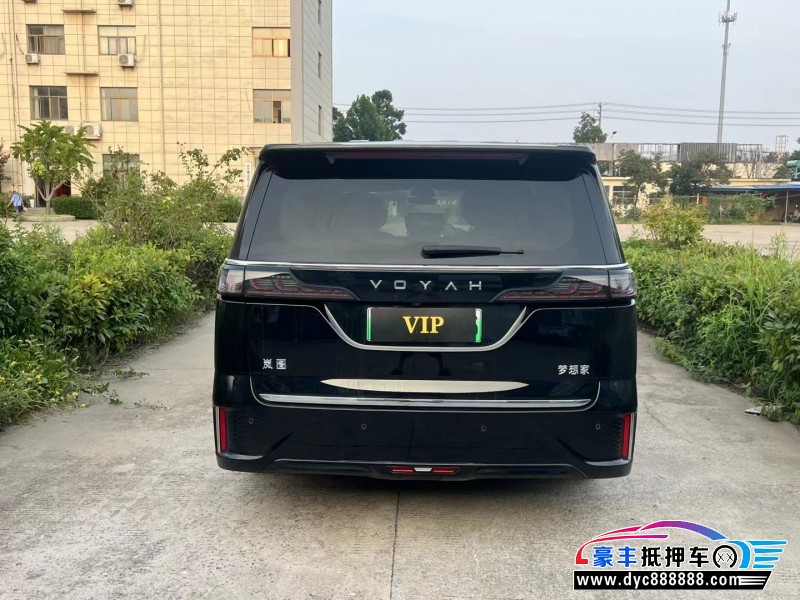 24年岚图梦想家MPV抵押车出售