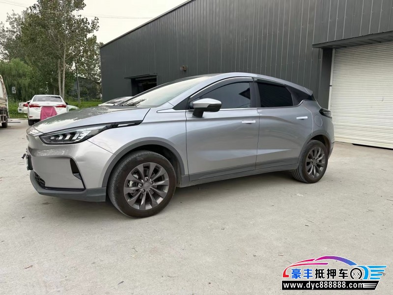 23年吉利几何轿车抵押车出售