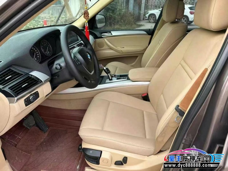 13年宝马X5SUV抵押车出售