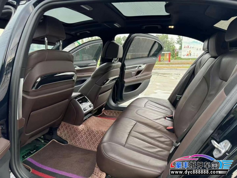 18年宝马7系轿车抵押车出售