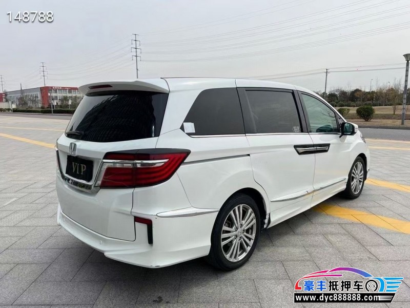 16年本田艾力绅轿车抵押车出售