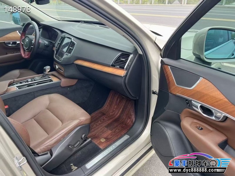 19年沃尔沃XC90轿车抵押车出售