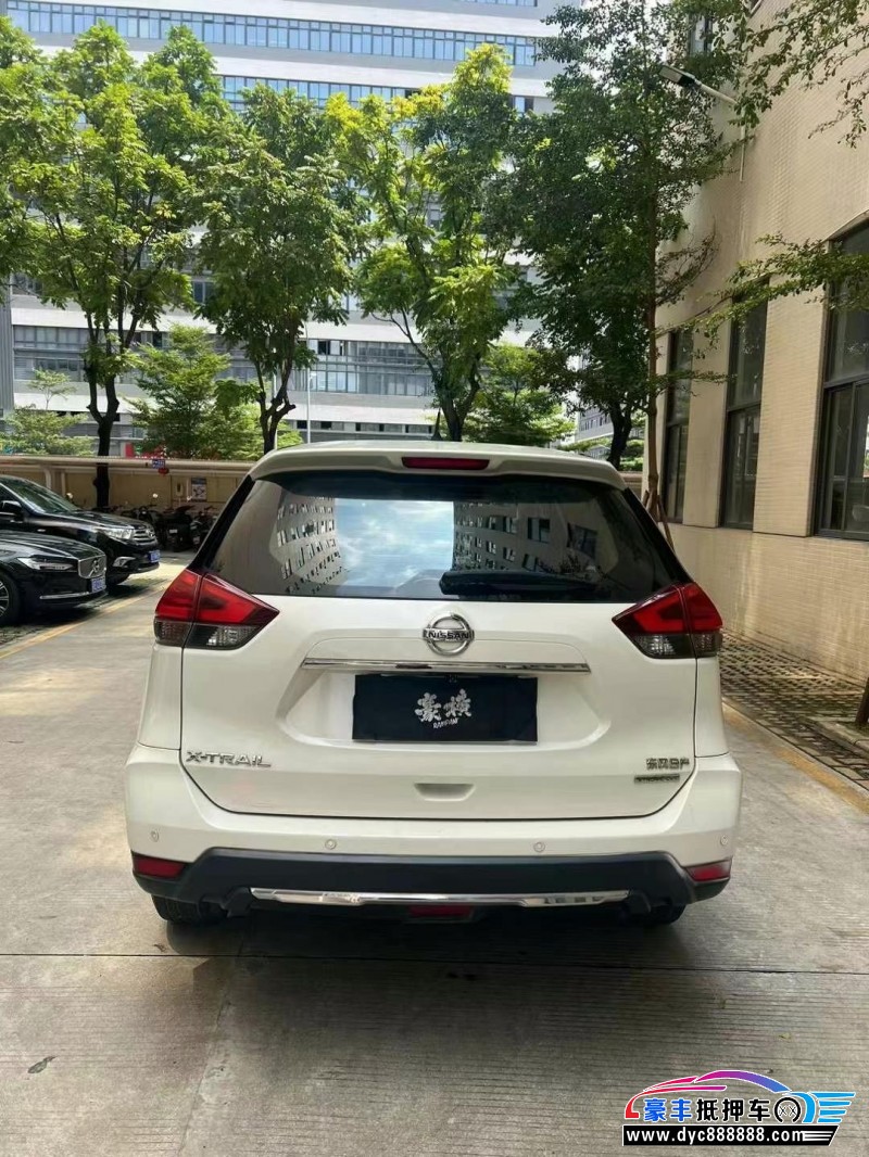 19年日产奇骏轿车抵押车出售