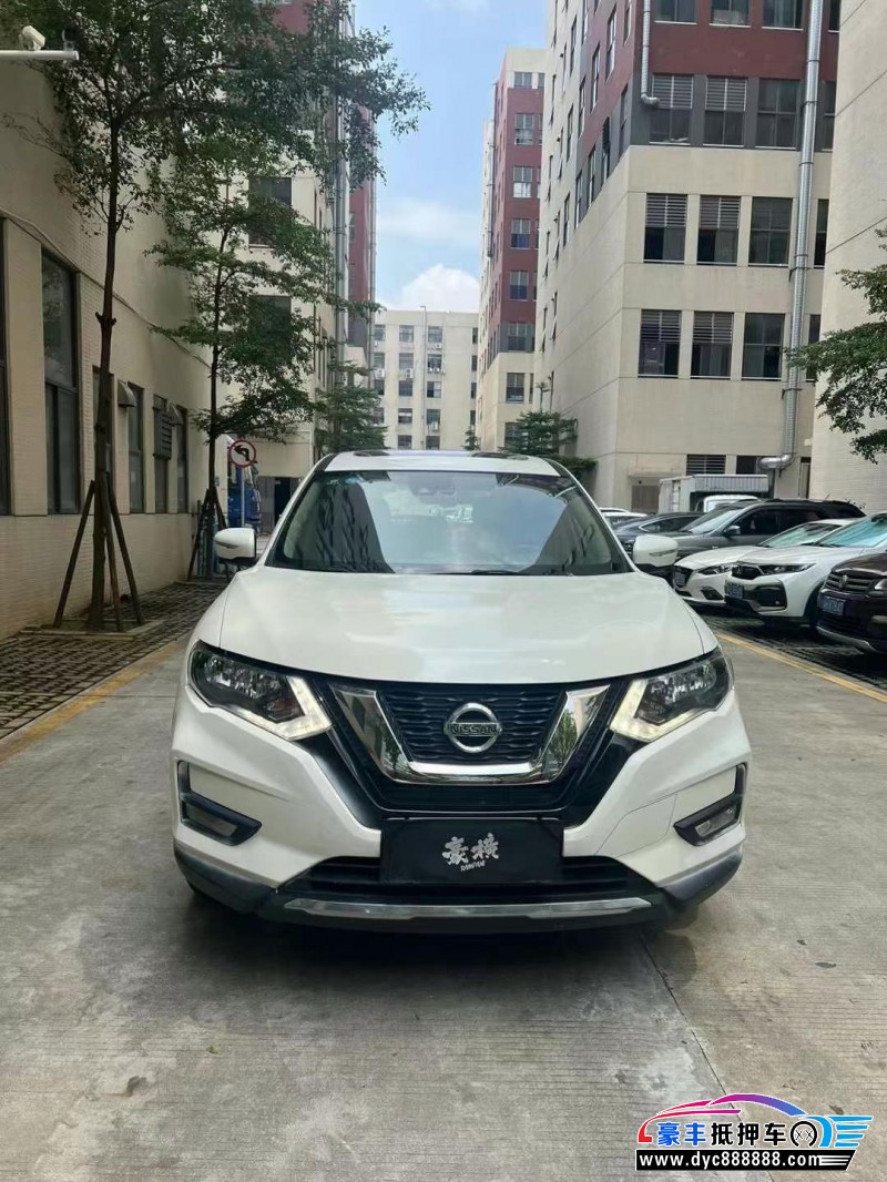 19年日产奇骏轿车抵押车出售