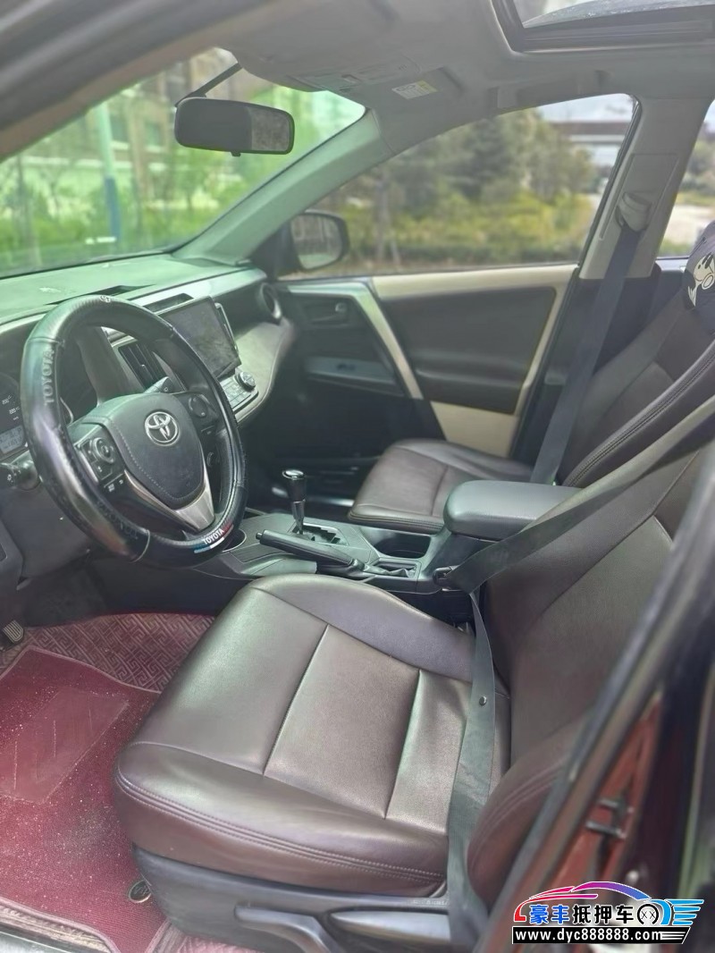 15年丰田RAV4轿车抵押车出售