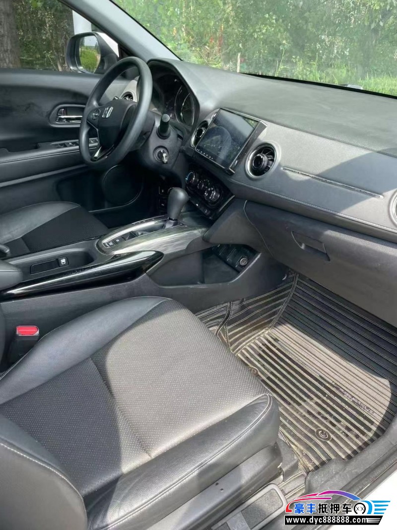 17年本田XRV轿车抵押车出售