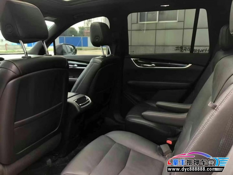 20年凯迪拉克xt6轿车抵押车出售