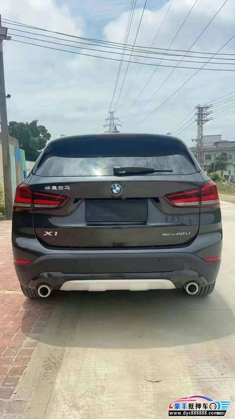 22年宝马X1轿车抵押车出售