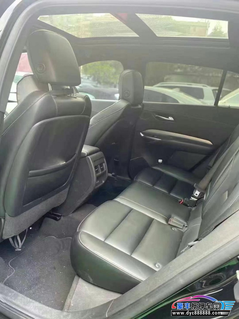 19年凯迪拉克XT4轿车抵押车出售