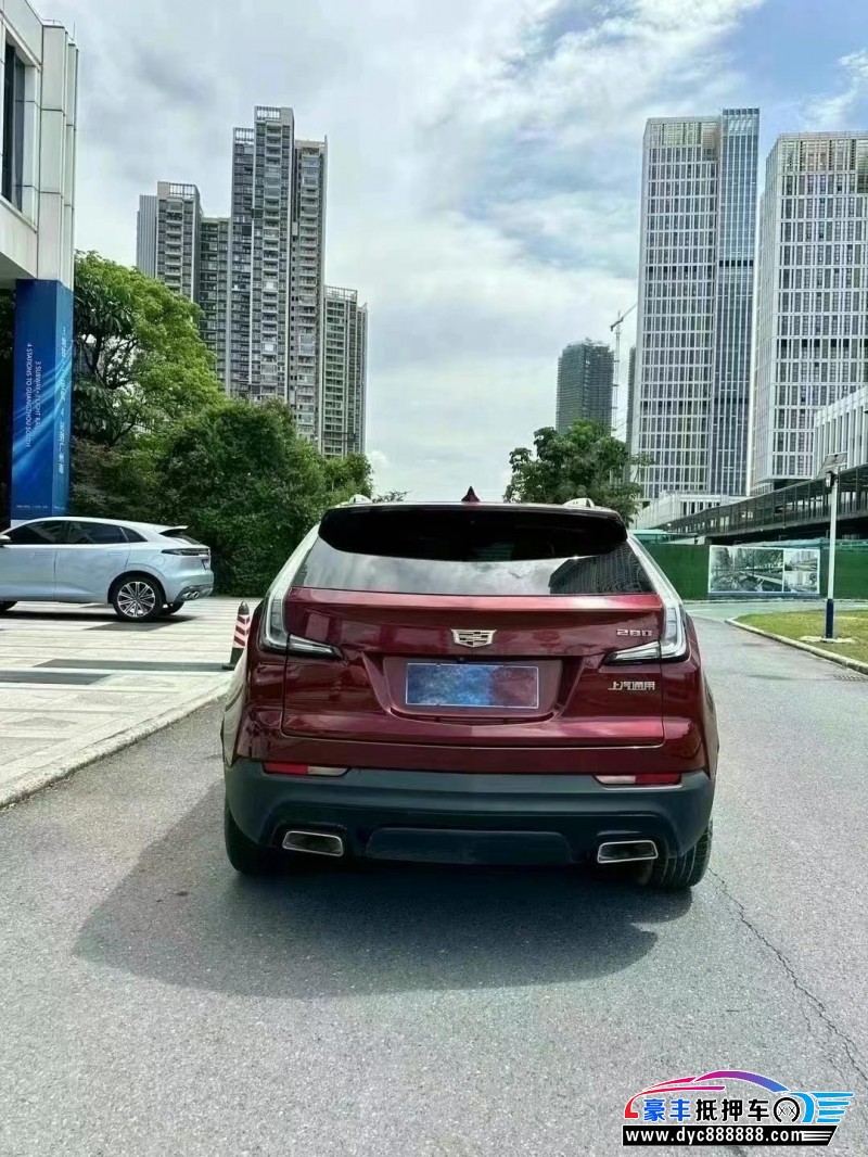 19年凯迪拉克XT4轿车抵押车出售