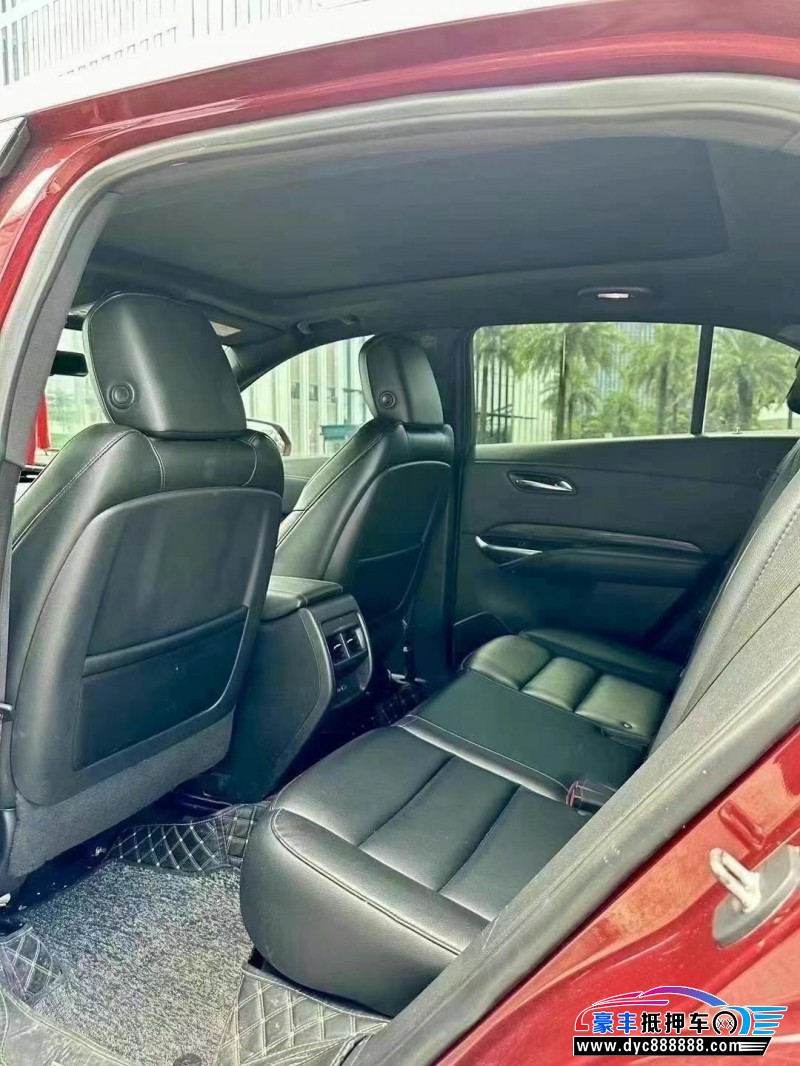 19年凯迪拉克XT4轿车抵押车出售