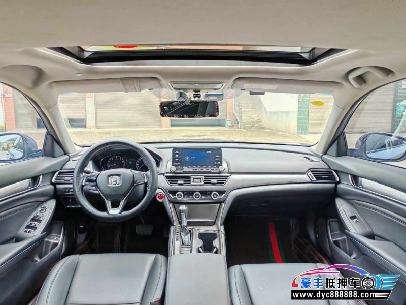 22年本田雅阁轿车抵押车出售