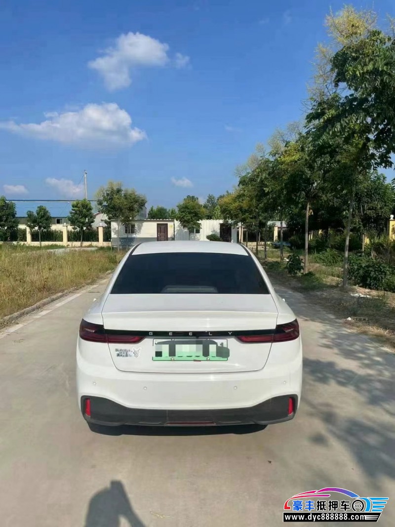 23年吉利几何轿车抵押车出售