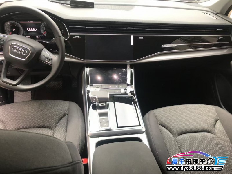 23年奥迪Q7轿车抵押车出售