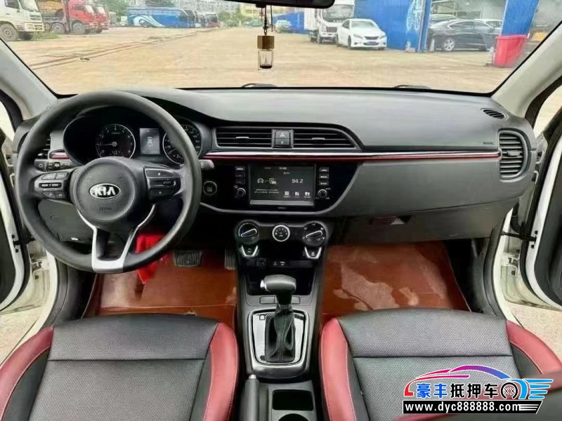 19年起亚KX CROSS轿车抵押车出售