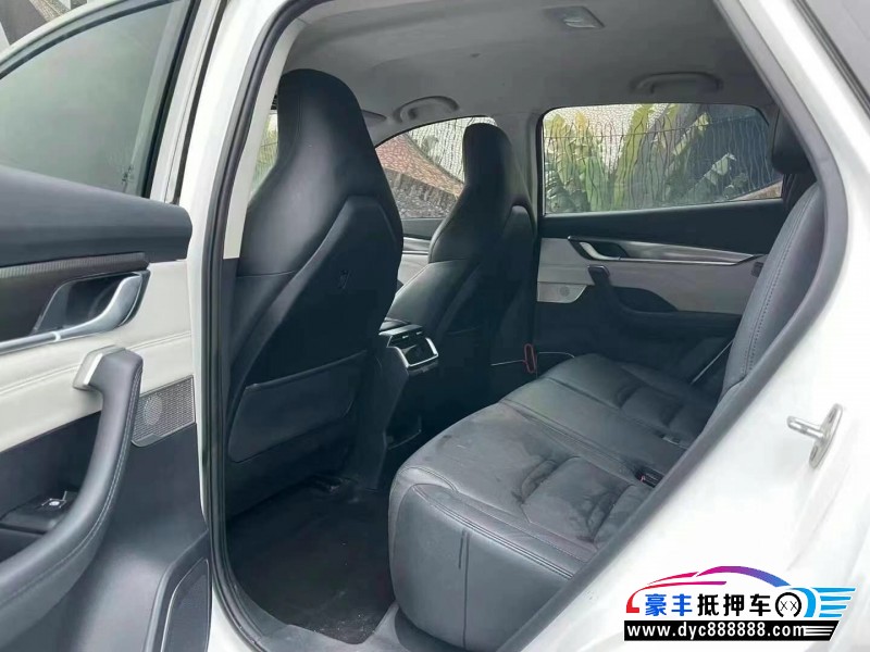 21年威马汽车ex5轿车抵押车出售