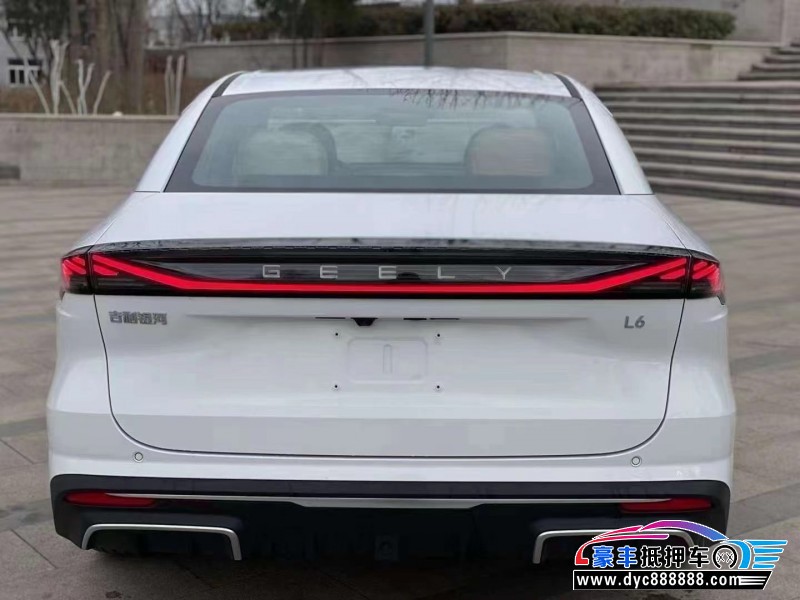 24年吉利银河L6轿车抵押车出售