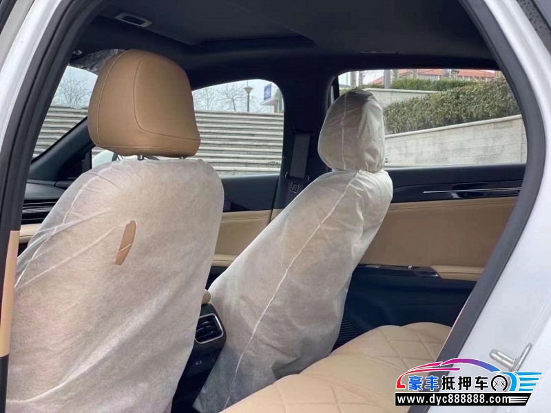 24年吉利银河L6轿车抵押车出售