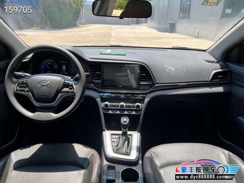 22年现代领动轿车抵押车出售