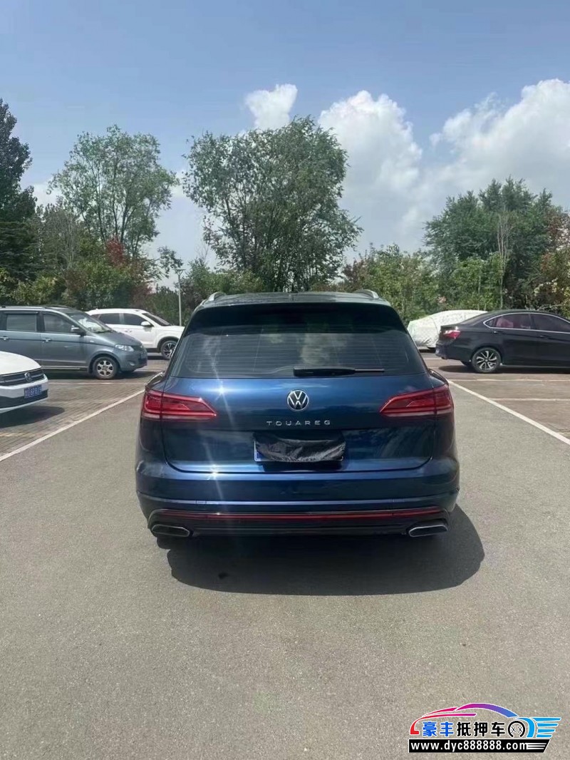 21年大众途锐轿车抵押车出售