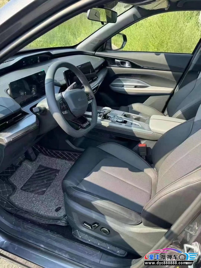 24年长安欧尚Z6轿车抵押车出售