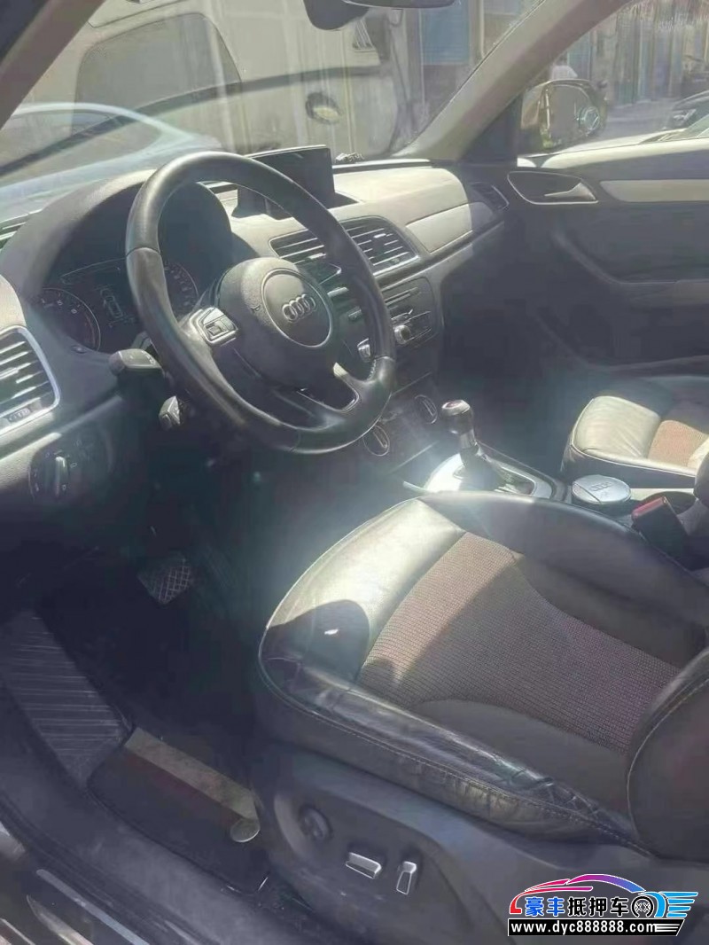 19年奥迪Q3轿车抵押车出售