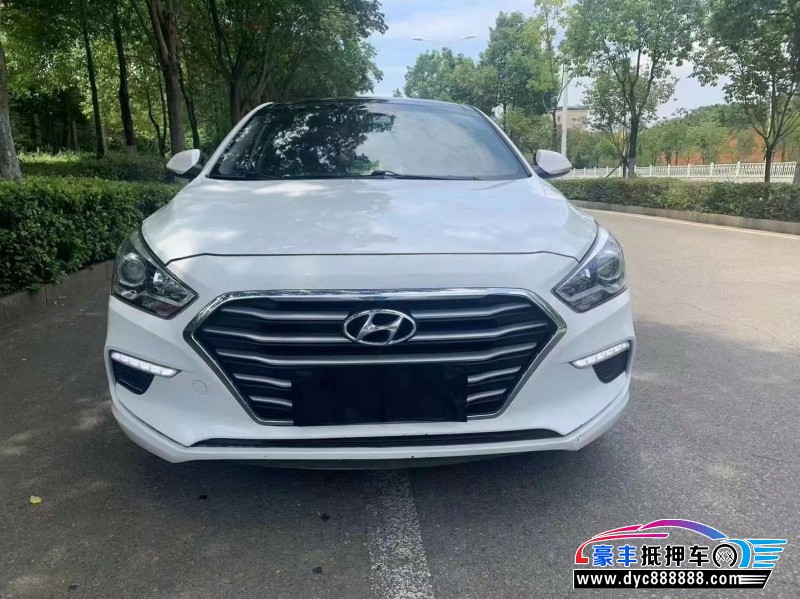 20年现代名图轿车抵押车出售