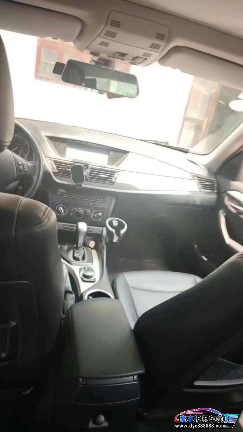 14年宝马X1轿车抵押车出售