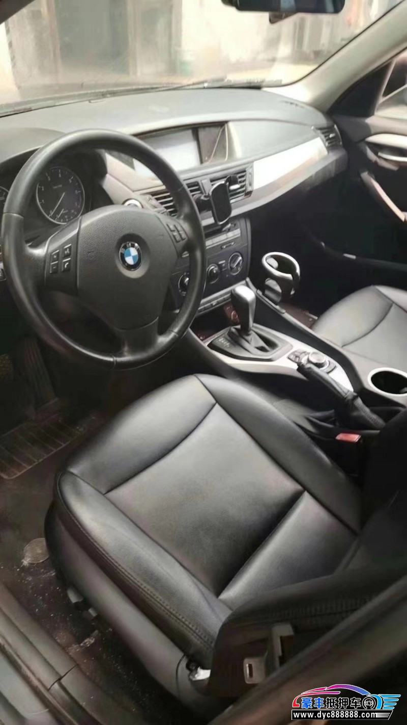 14年宝马X1轿车抵押车出售