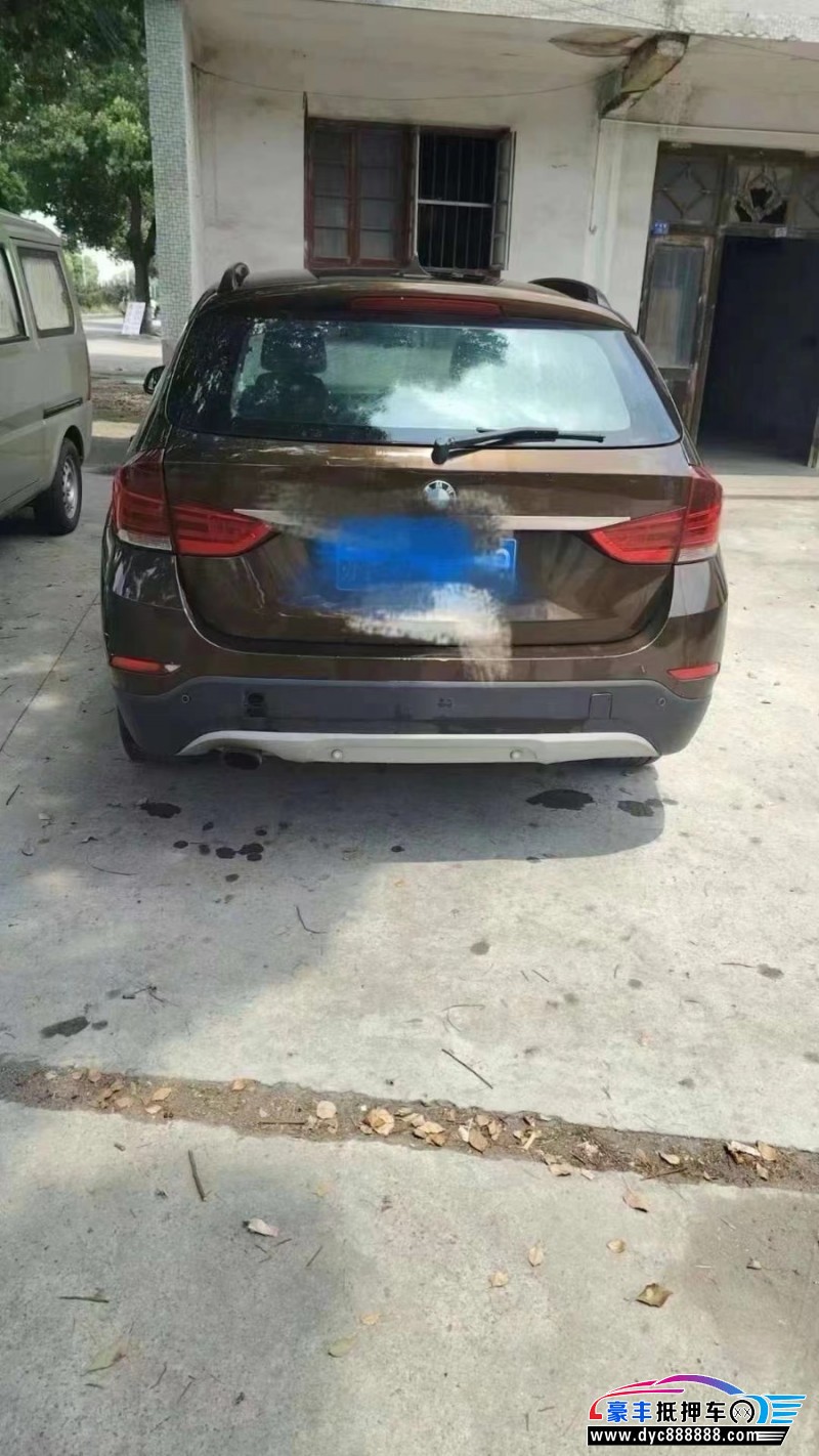 14年宝马X1轿车抵押车出售