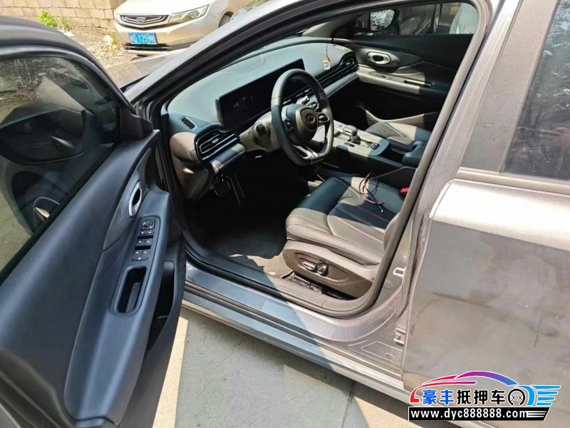 24年传祺影豹轿车抵押车出售