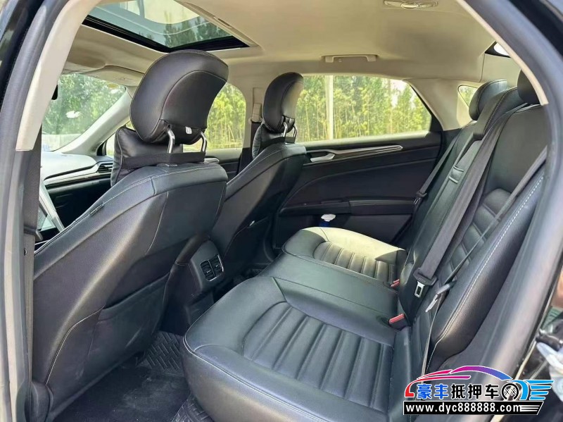 20年福特蒙迪欧轿车抵押车出售