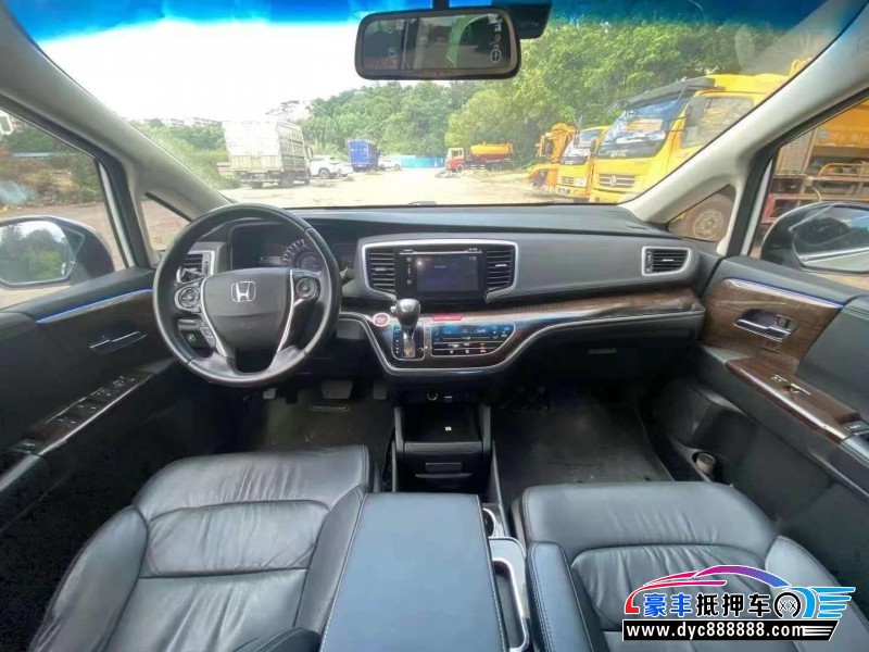 16年本田奥德赛轿车抵押车出售
