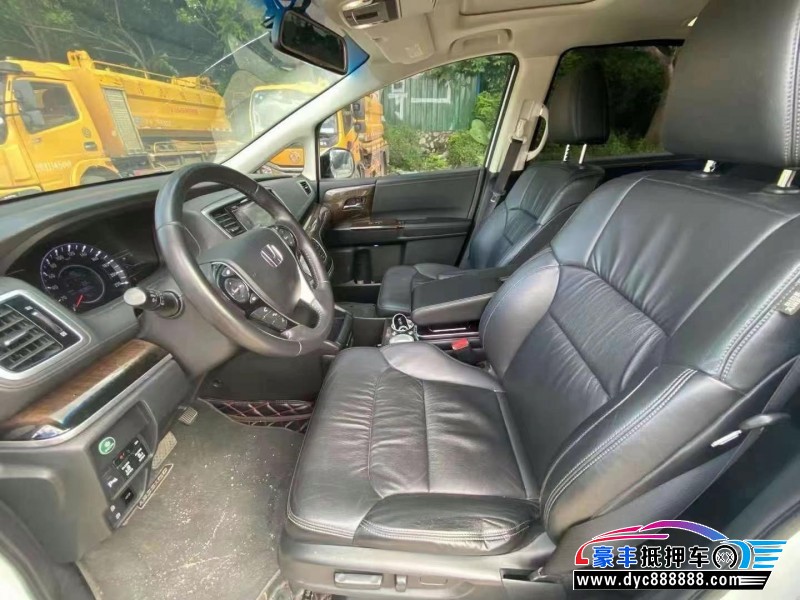 16年本田奥德赛轿车抵押车出售