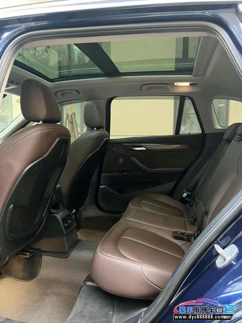 19年宝马X1轿车抵押车出售