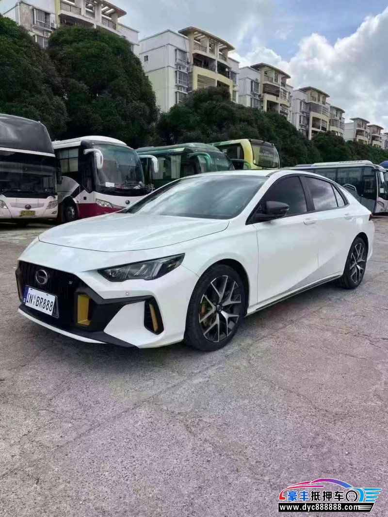 22年传祺影豹轿车抵押车出售