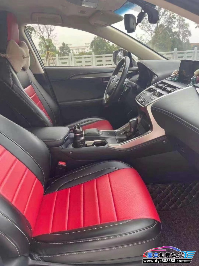 19年雷克萨斯NX轿车抵押车出售