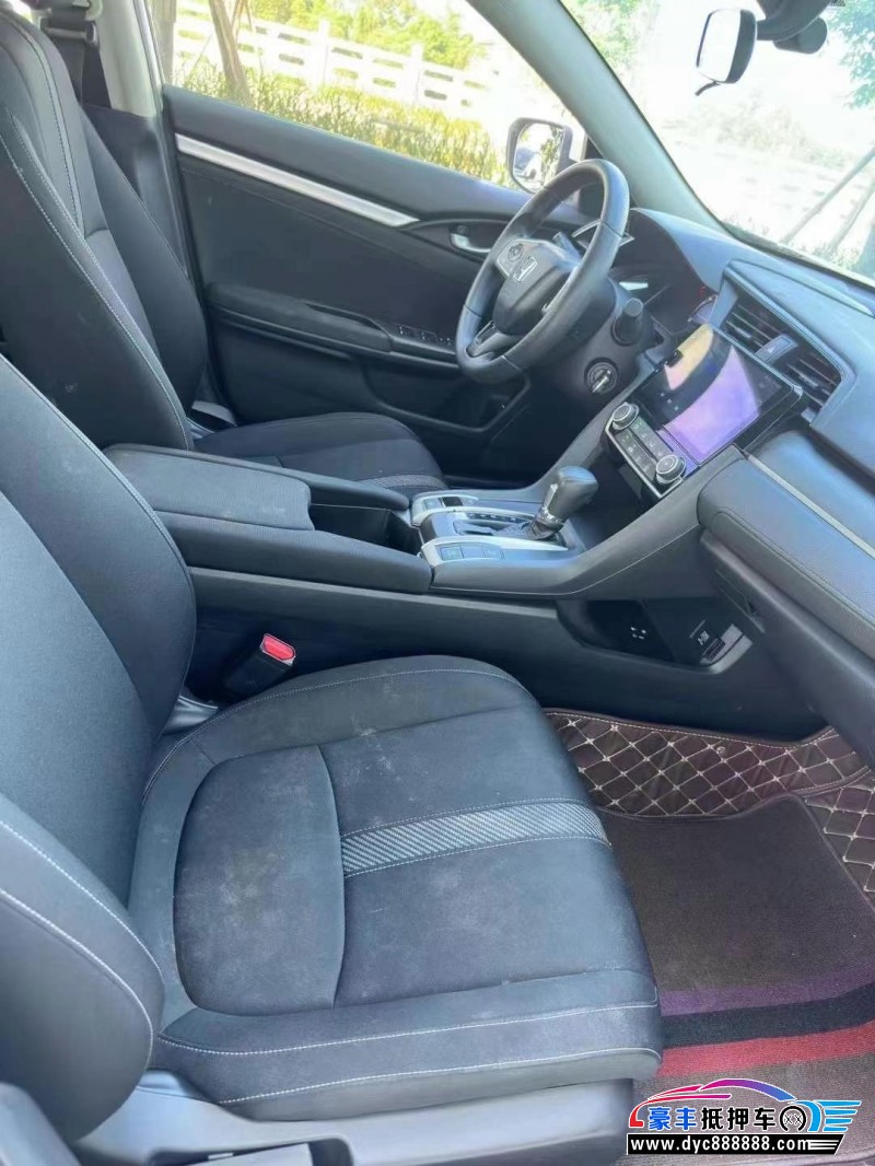 18年本田思域轿车抵押车出售