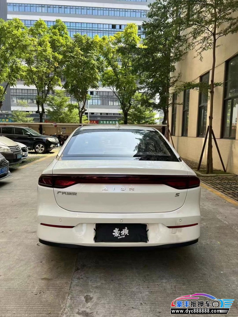 23年埃安魅S580轿车抵押车出售