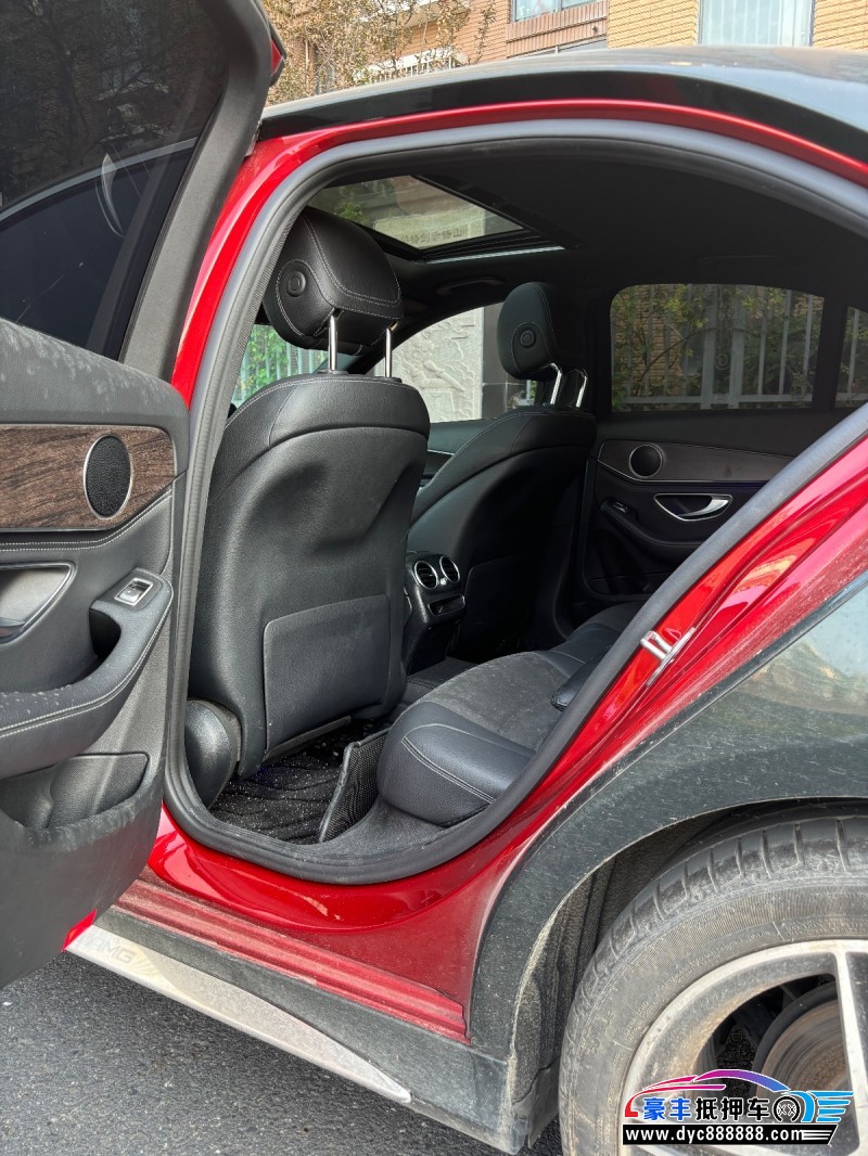 20年奔驰C轿车抵押车出售