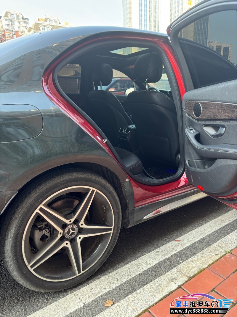 20年奔驰C轿车抵押车出售