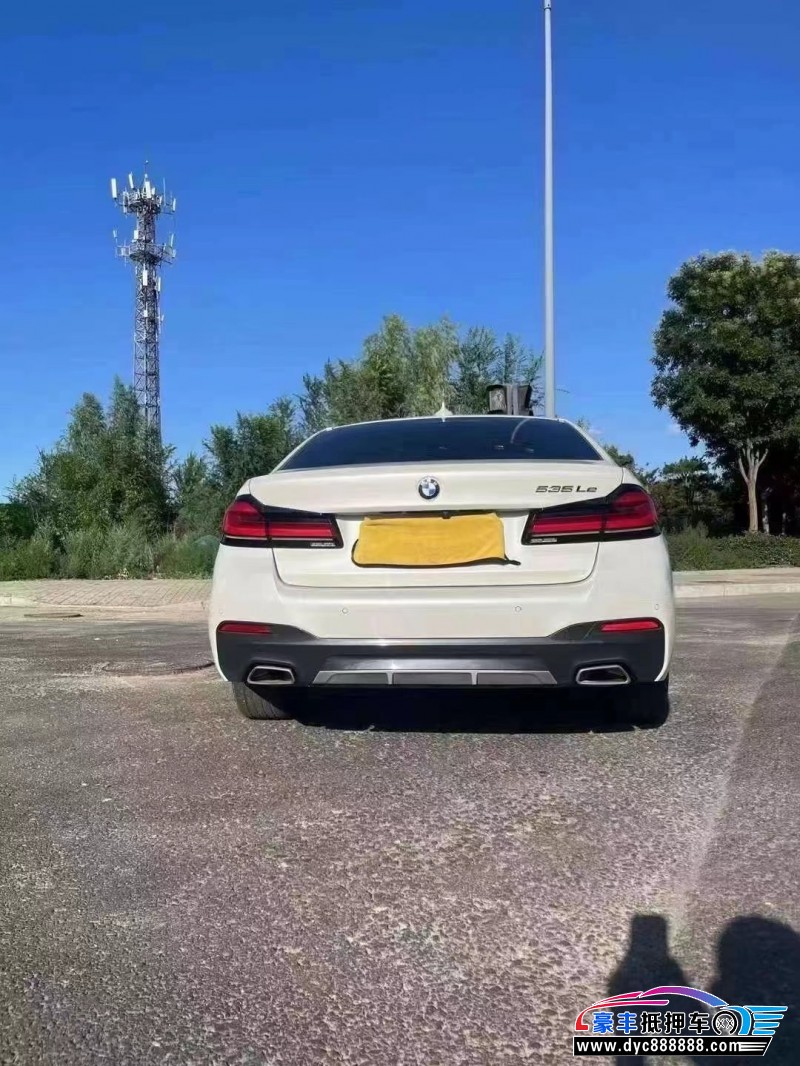 21年宝马5系轿车抵押车出售