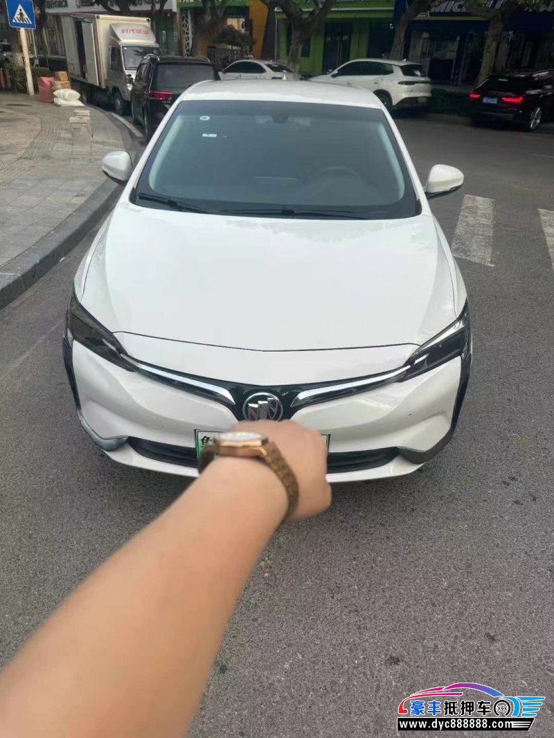 24年别克微蓝轿车抵押车出售