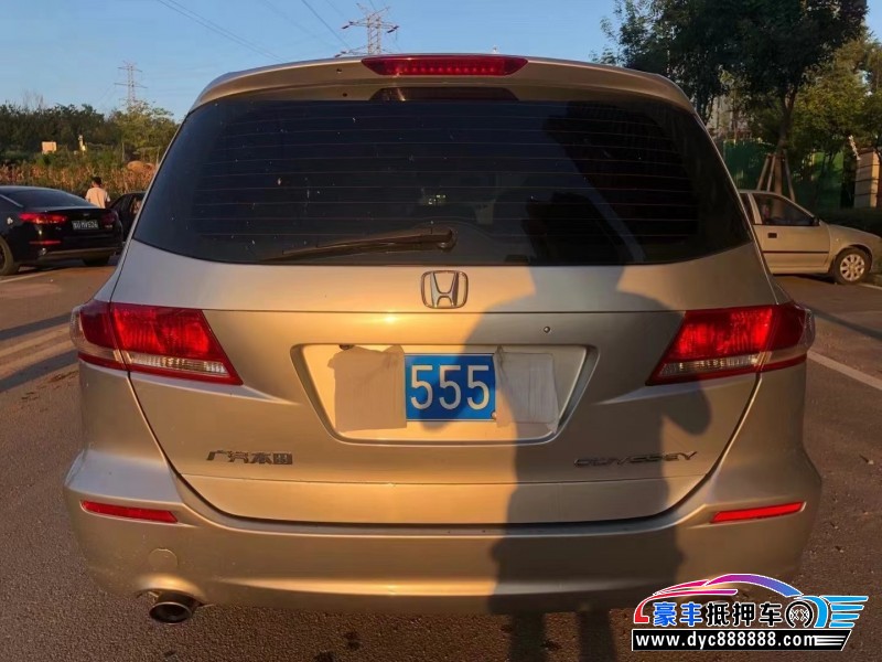 12年本田奥德赛轿车抵押车出售